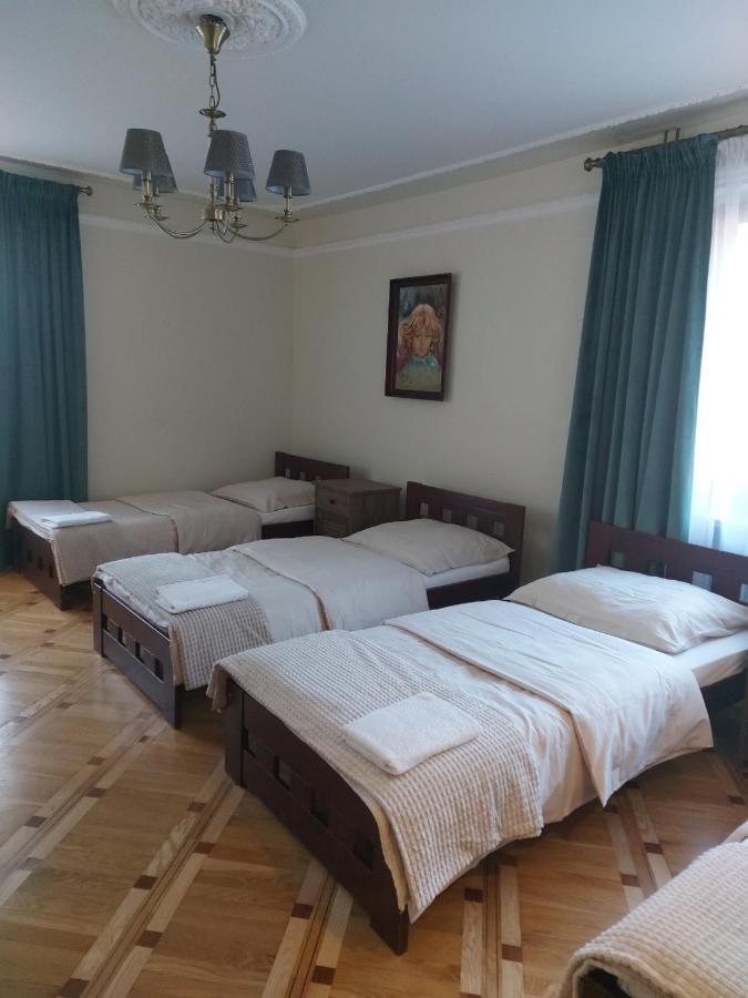 Hostel Luna Миньск-Мазовецки Экстерьер фото