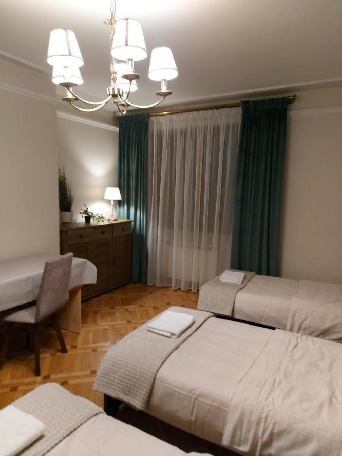 Hostel Luna Миньск-Мазовецки Экстерьер фото